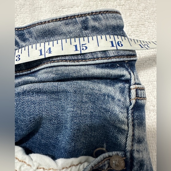 American Eagle Outfitters size 14 high-rise shortie jean short - Picture 7 of 8